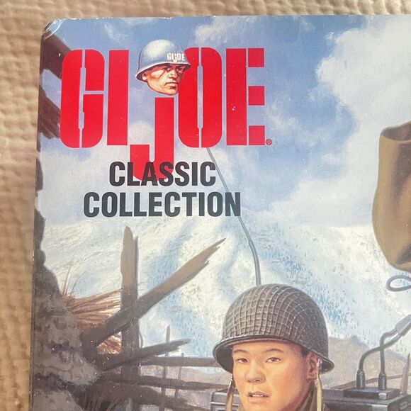 Vintage GI Joe 442nd Infantry Nisei Soldier Figure WWII Classic Collection 1990s - Picture 3 of 16